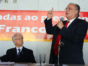 Itamar se filia ao PPS em grande ato com a presen�a de diversas lideran�as pol�ticas do pa�s